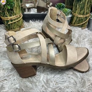 NEW SO Strappy Beige Strappy Wedge Sandals Size 8